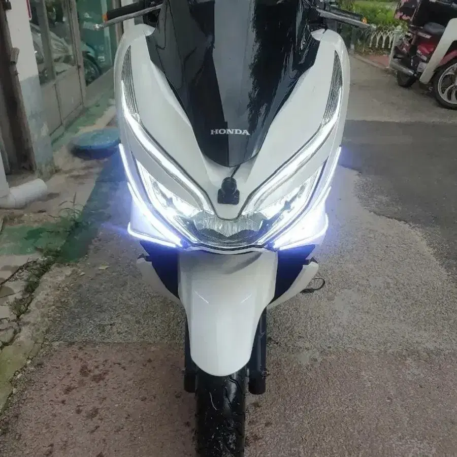 Pcx125 더뉴 20년식 배달세팅 x 컨디션좋은바이크판매