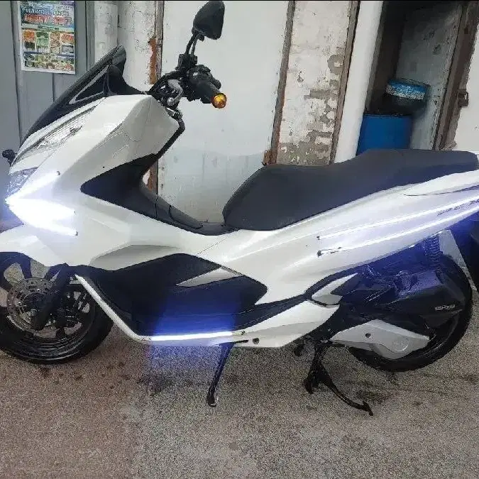 Pcx125 더뉴 20년식 배달세팅 x 컨디션좋은바이크판매