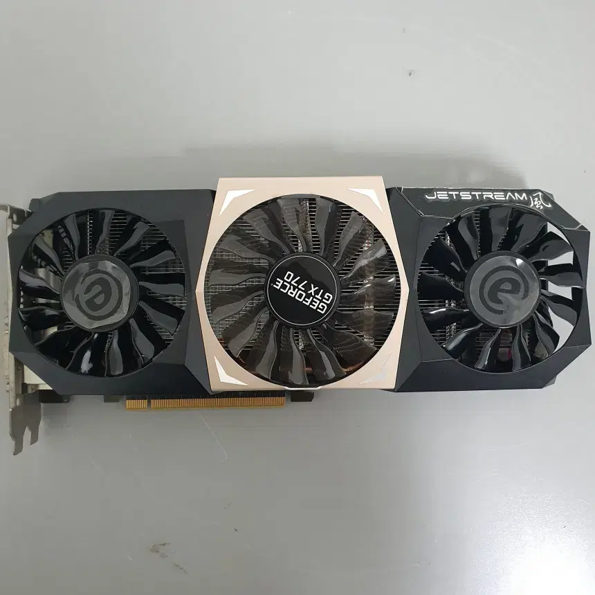 [무료배송] 중고 이엠텍 제논 GTX770 제트스트림 4GB