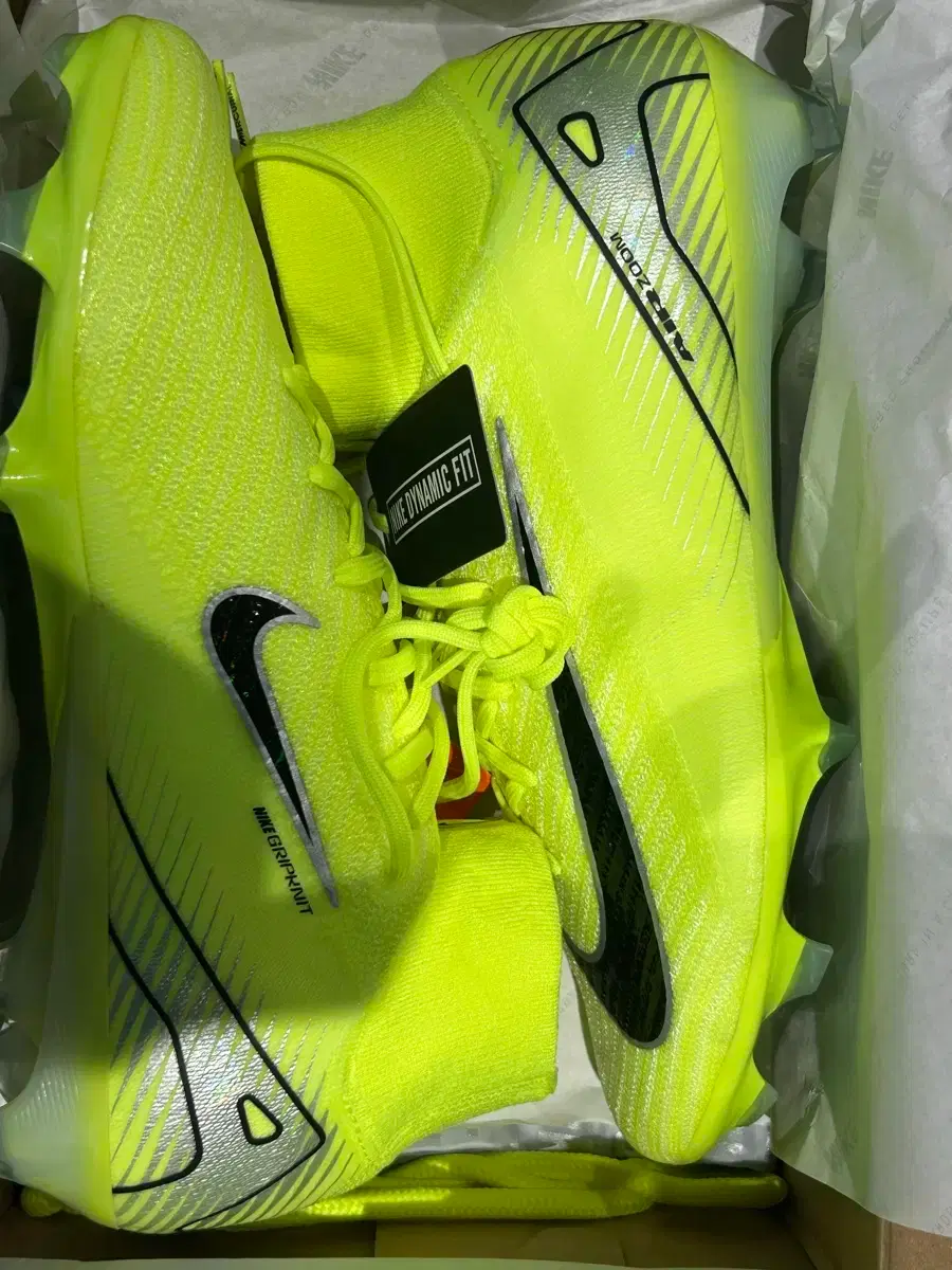 NIKE(ナイキ) マーキュリアル 関し スーパーフライ 10 FG 260