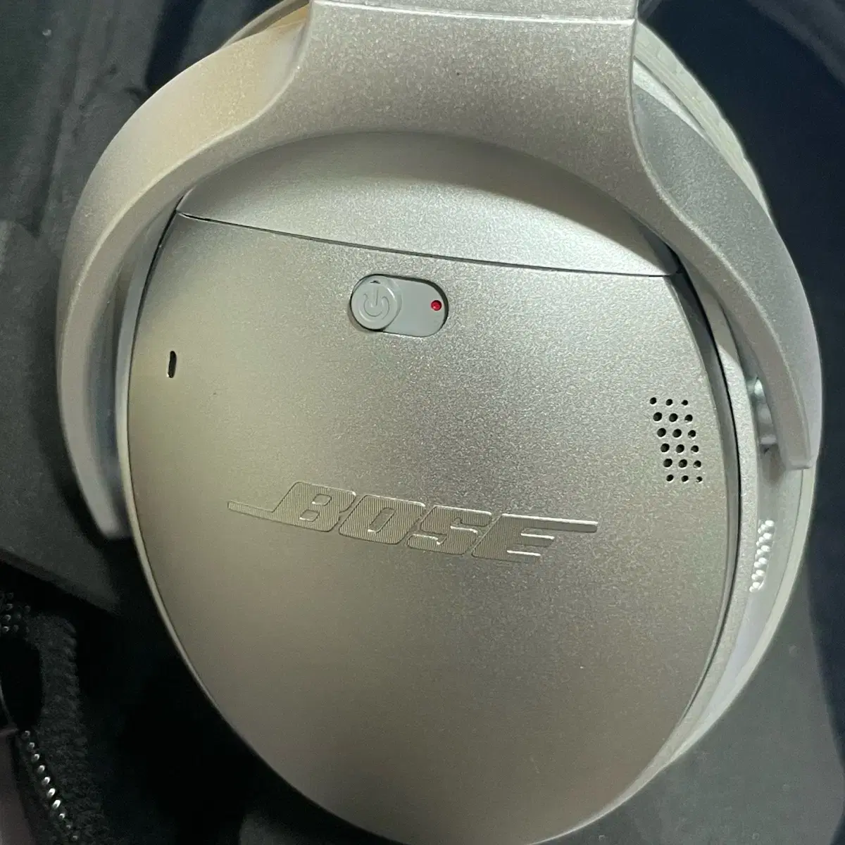 보스 QC35 2세대 실버