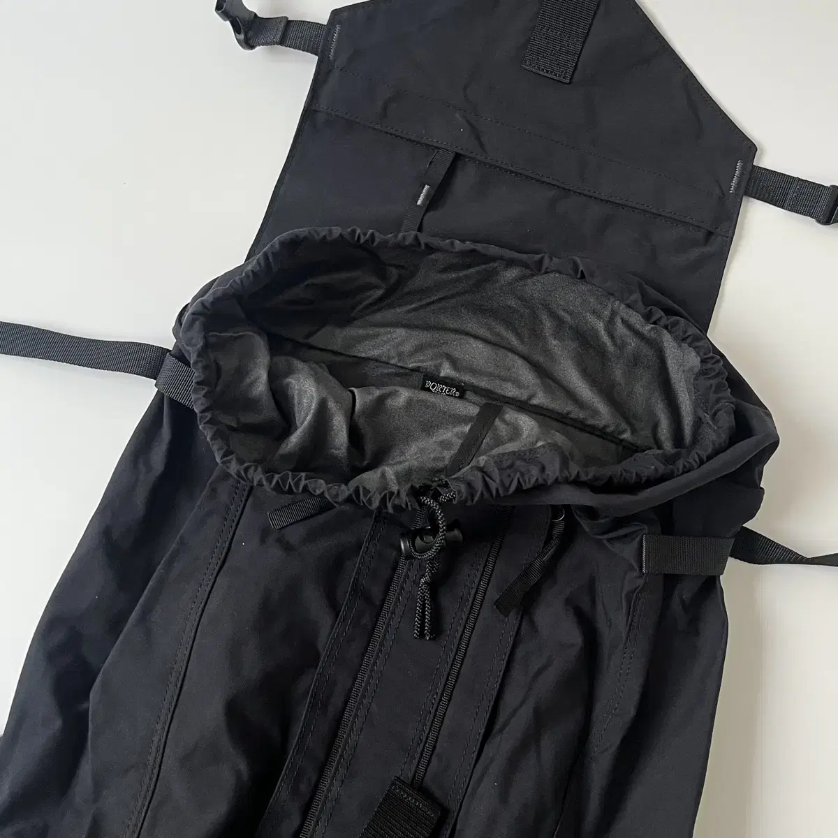 요시다포터 - hike rucksack (black)