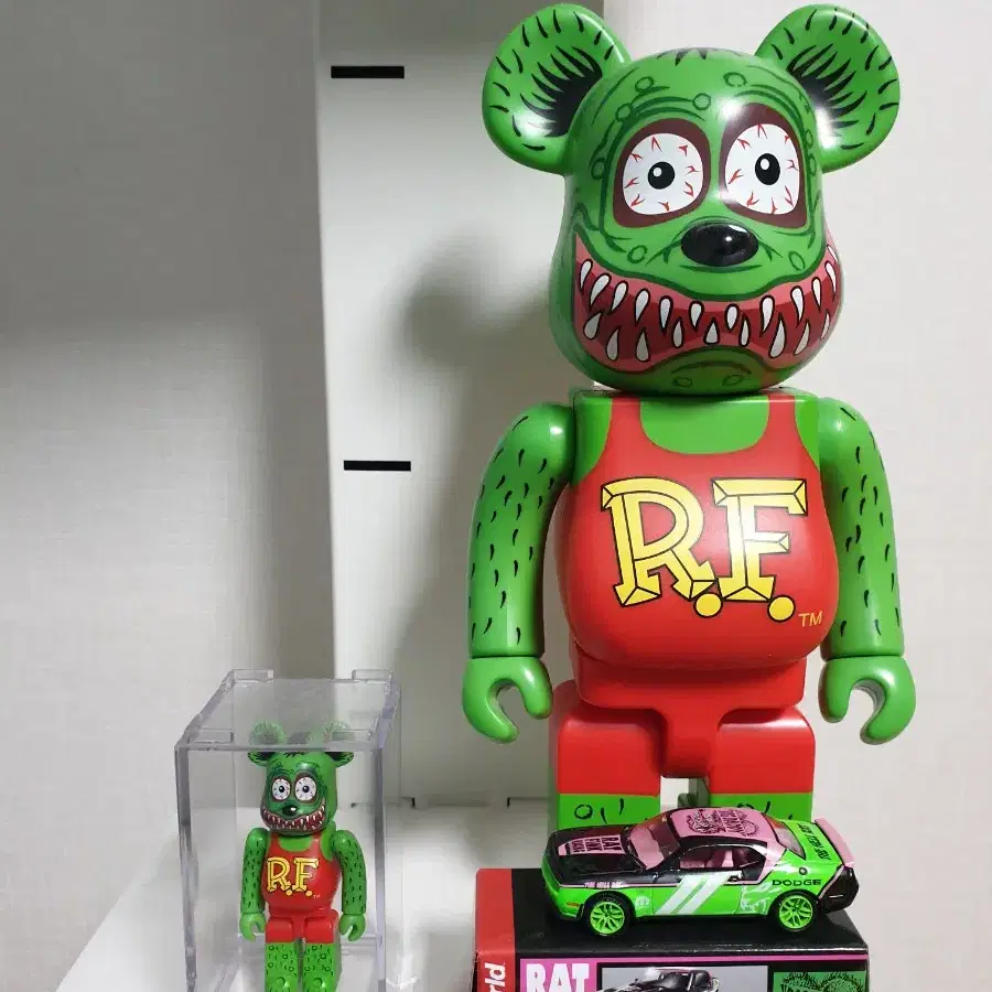 bearbrick ratfink dodge