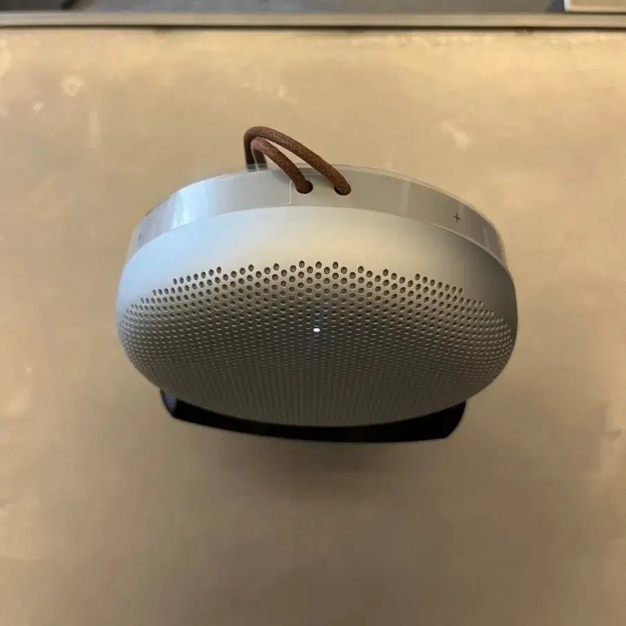 뱅앤올룹슨 beosound A1 2nd Gen