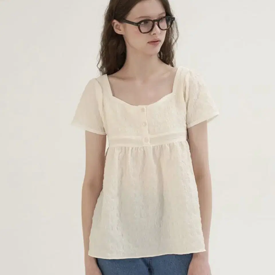 썸웨어버터 Sorbet Lace Blouse 블라우스 - Cream