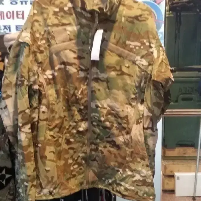 미군멀티캠 GEN3 ECWCS WIND JACKET고어텍스  윈드자켓