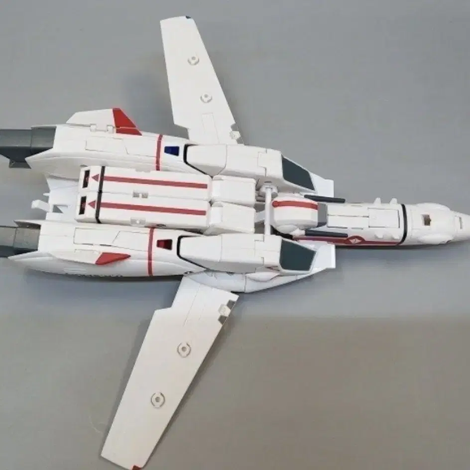 야마토 마크로스 VF-1J 아머트파츠 세트 팝니다