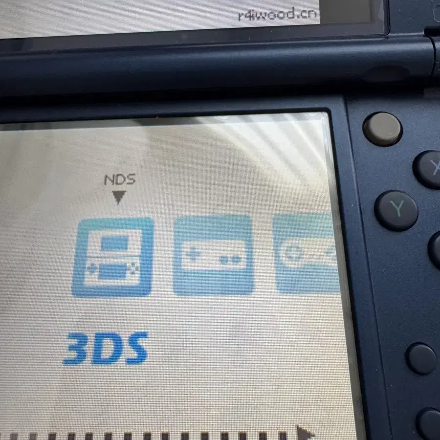 닌텐도 뉴 3DS XL 뉴큰다수