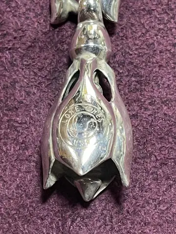 LONE ONES 키클램프 L입니다.