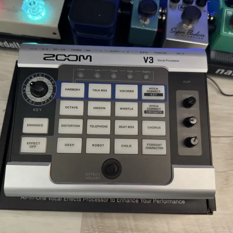 ZOOM V3 보컬 이펙터