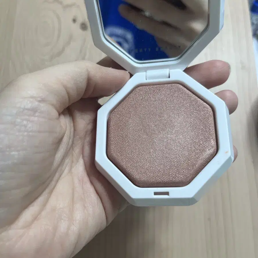 펜티뷰티 하이라이터 fenty beauty