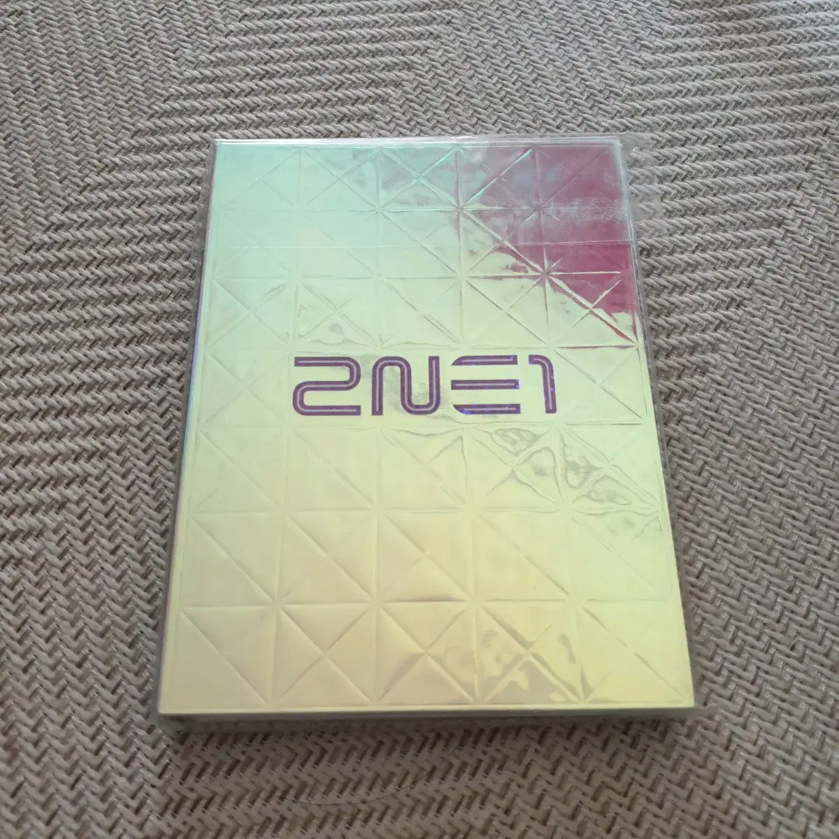 Cd 2NE1 1집