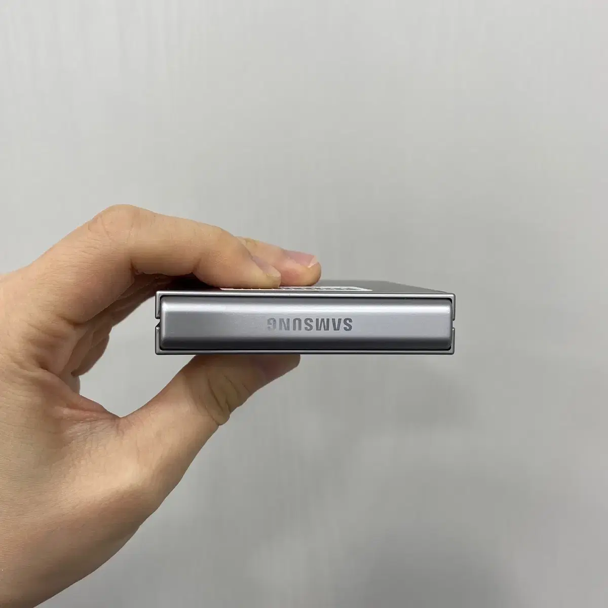 갤럭시Z플립6 실버 256GB 특S급 부산 중고폰 팝니다 64434