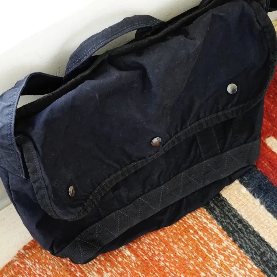 요시다 포터 CRAG MESSENGER BAG(M)-NAVY/BLUE