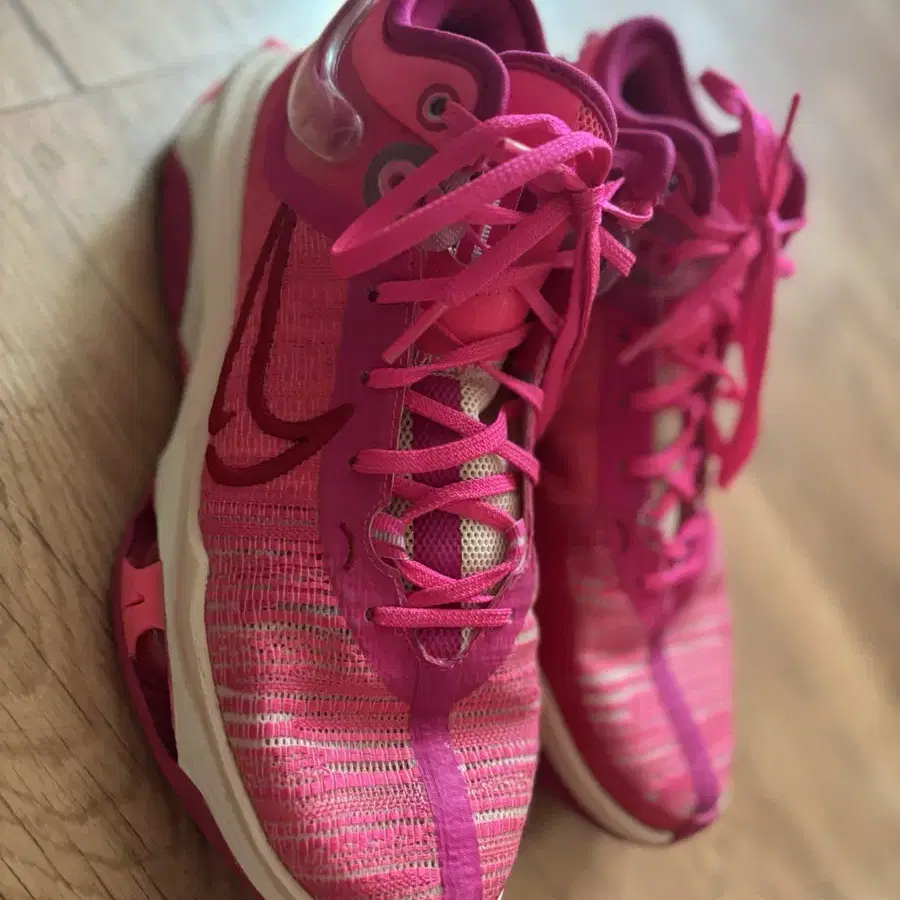 NIKE AIR ZOOM GT JUMP 2EP HYPER PINK 270