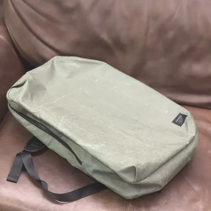 카네이테이 WHALE BACKPACK (OLIVE DRAB) / UPCY