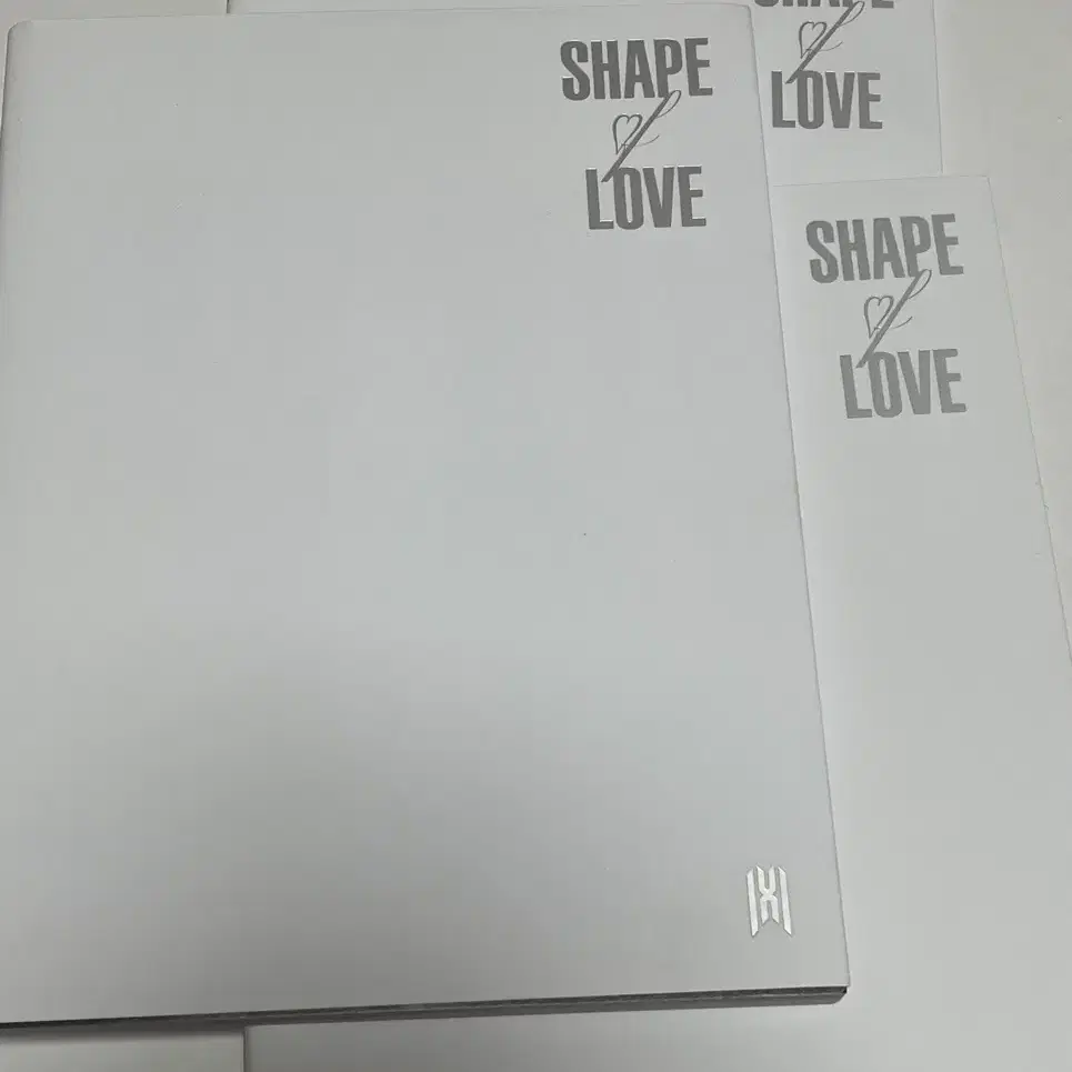 몬스타엑스 shape of love 포토북