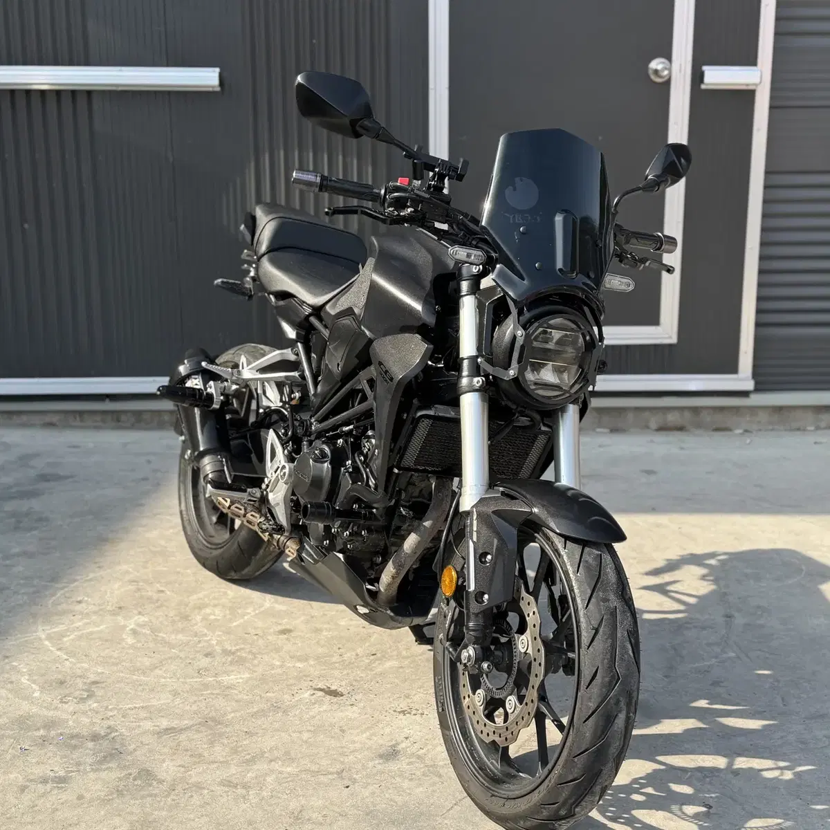 cb300r/18년 4만km주행  2채널블박 익실구변차량 판매합니다