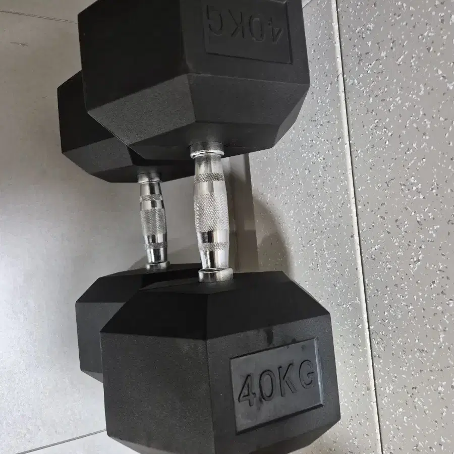 덤벨 40Kg 20만에 팝니다