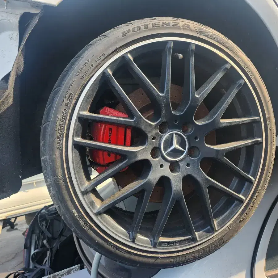 벤츠 cla 45 amg 휠 캘리퍼 디스크 판매합니다