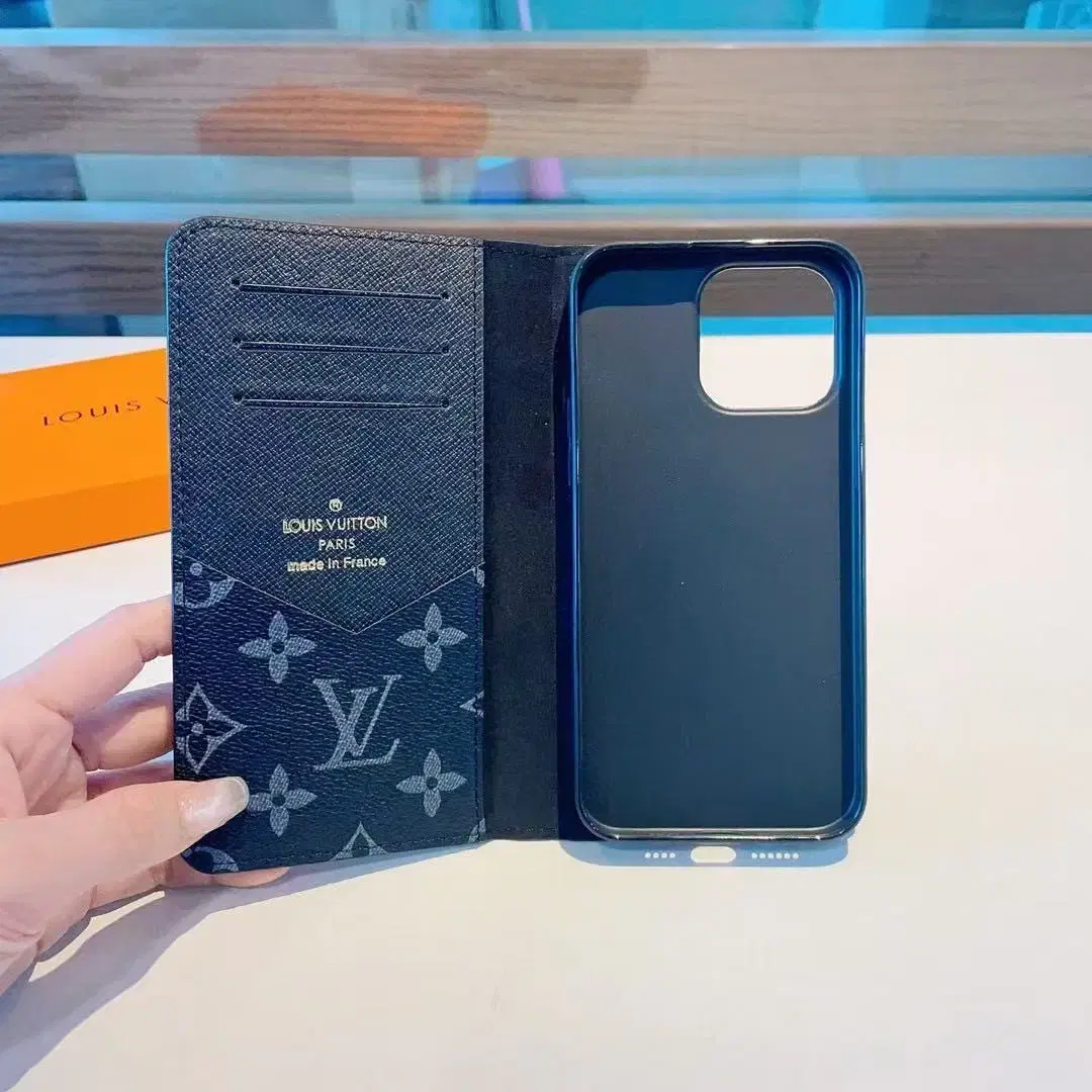 LOUIS VUITTON iphone 13-15pro max휴대폰 케이스