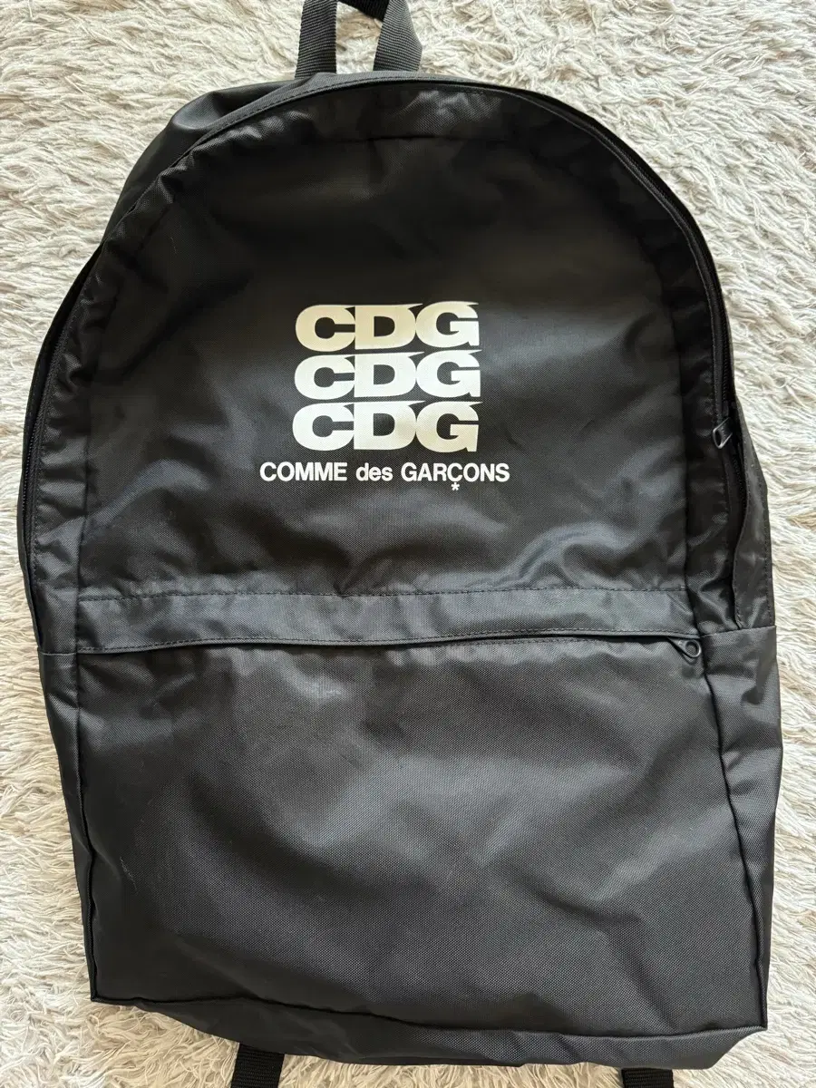 꼼데가르송 cdg 백팩