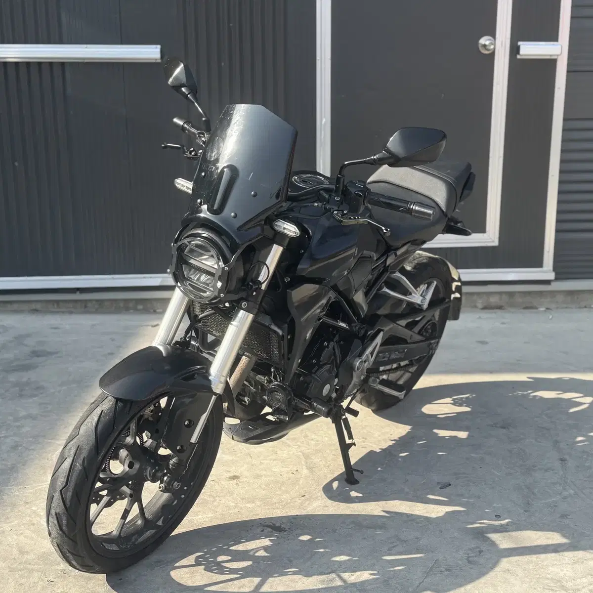 cb300r/18년 익실구변  4만km주행 2채널블박차량 판매합니다