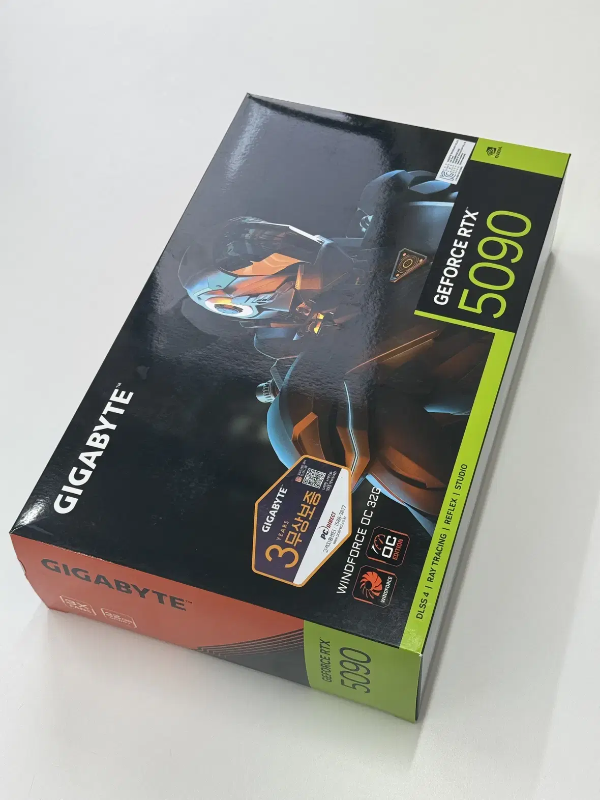 GIGABYTE RTX 5090 WINDFORCE OC D7 32GB