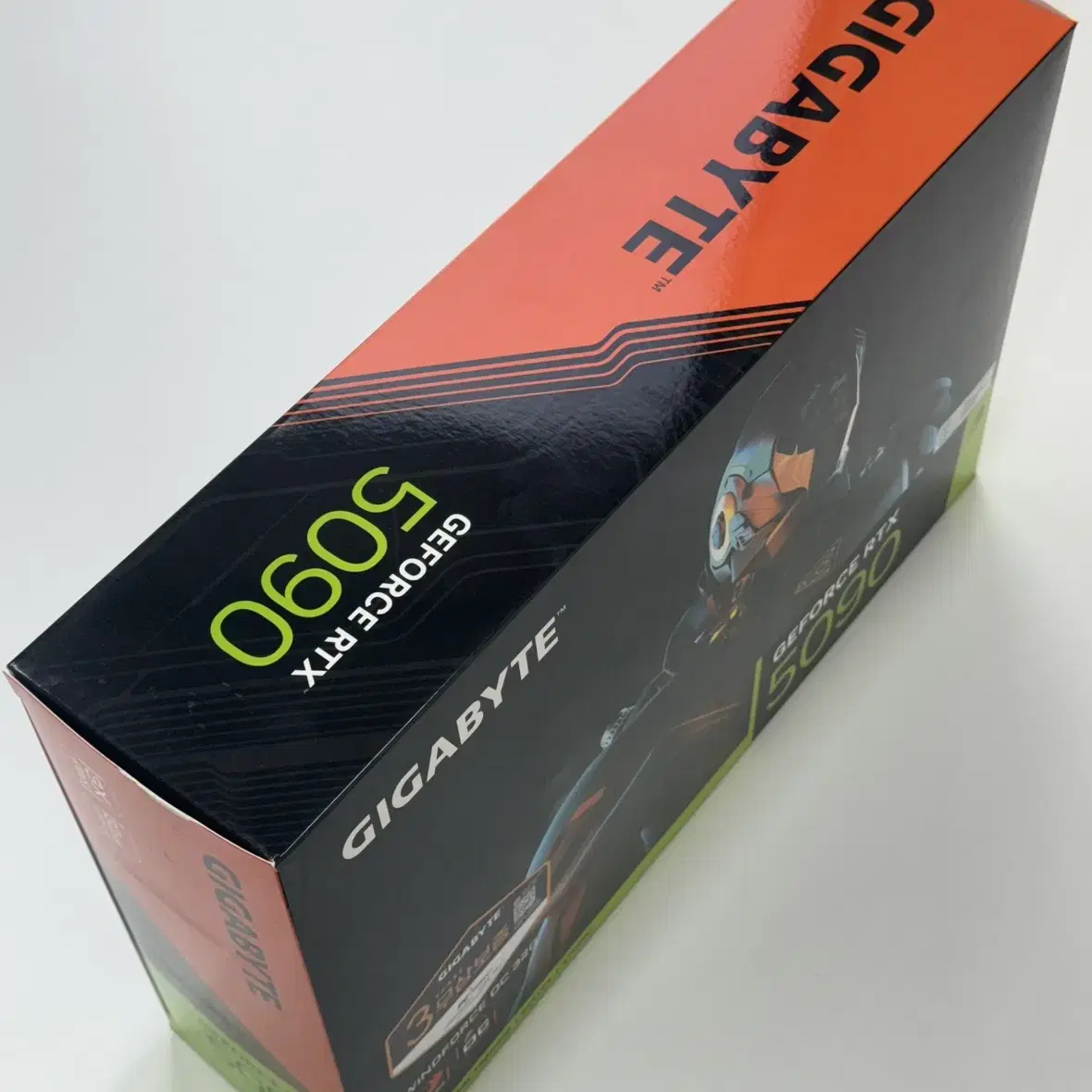 GIGABYTE RTX 5090 WINDFORCE OC D7 32GB