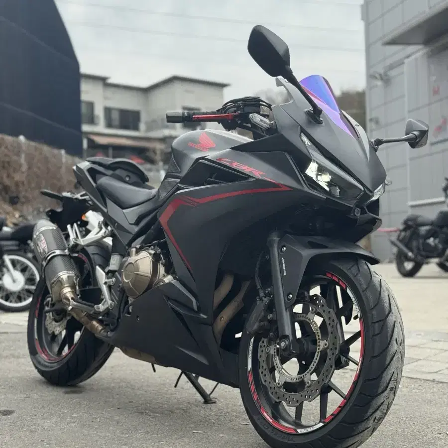 특가! cbr500r 19년식 요시무라 머플러 2채널 블박 판매합니다