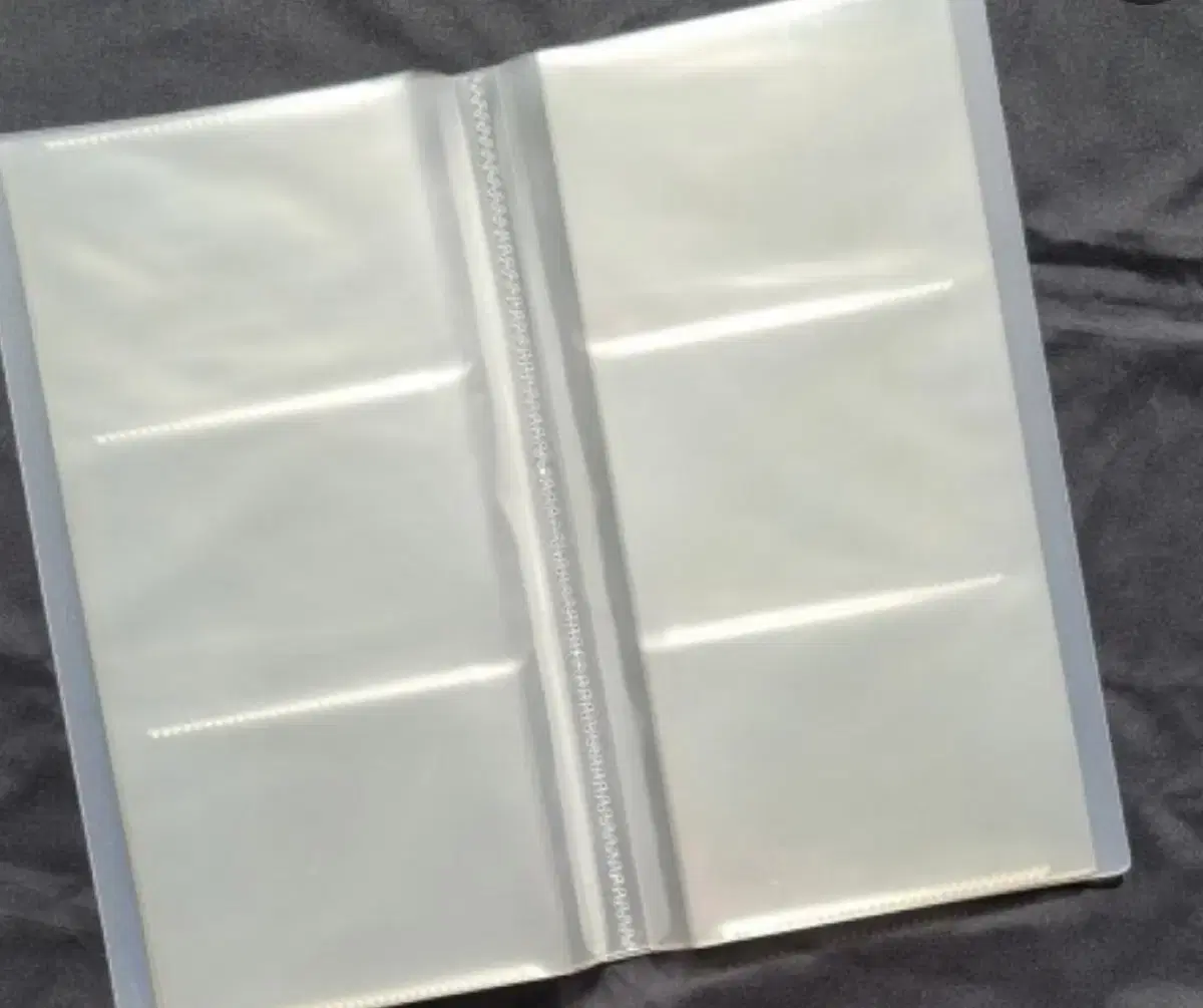 Photocard binder