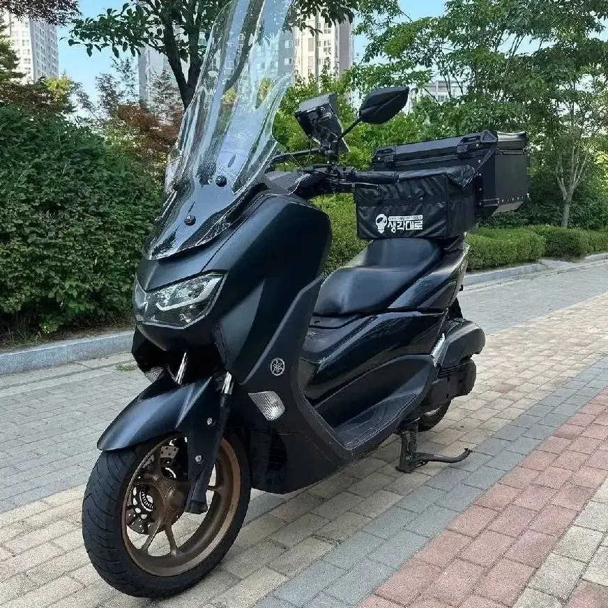 Nmax125 2021년식 알탑 배달세팅 판매합니다.