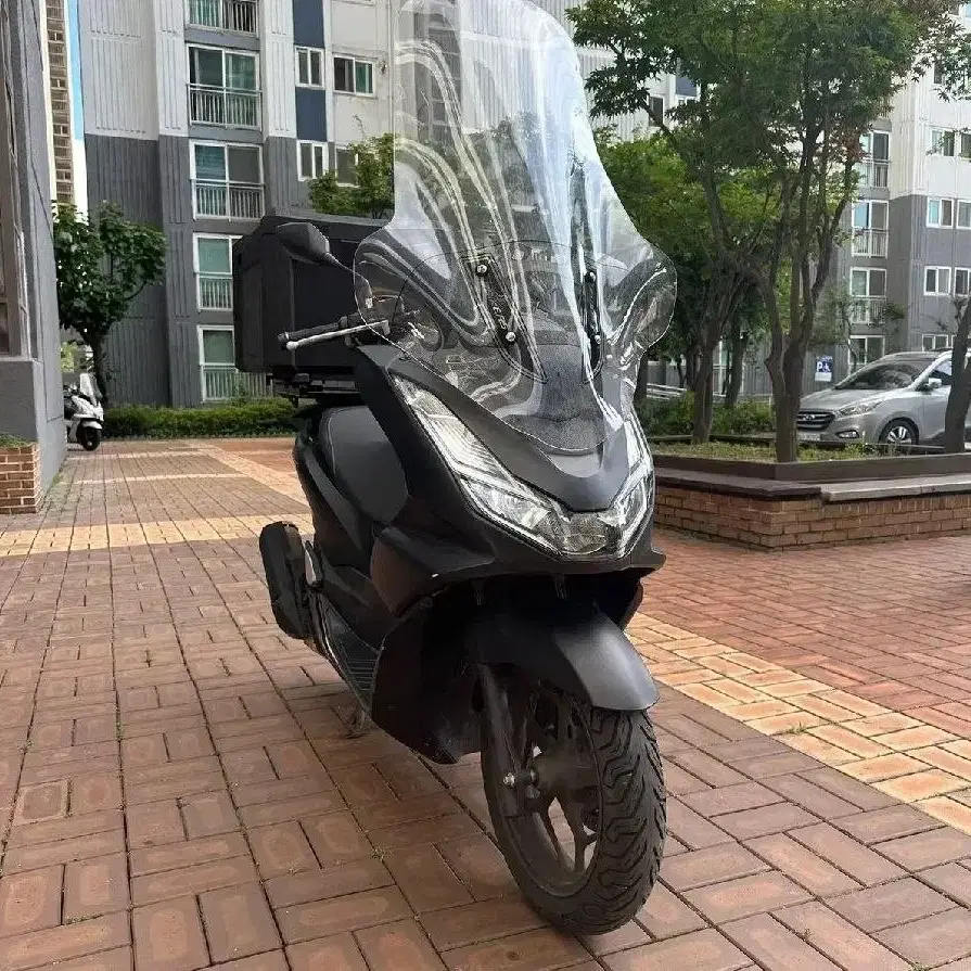 Pcx125 ABS 22년식 3만키로 판매합니다.