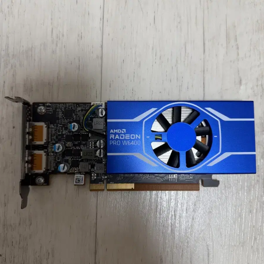 Radeon pro w6400 4GB Pro Lp