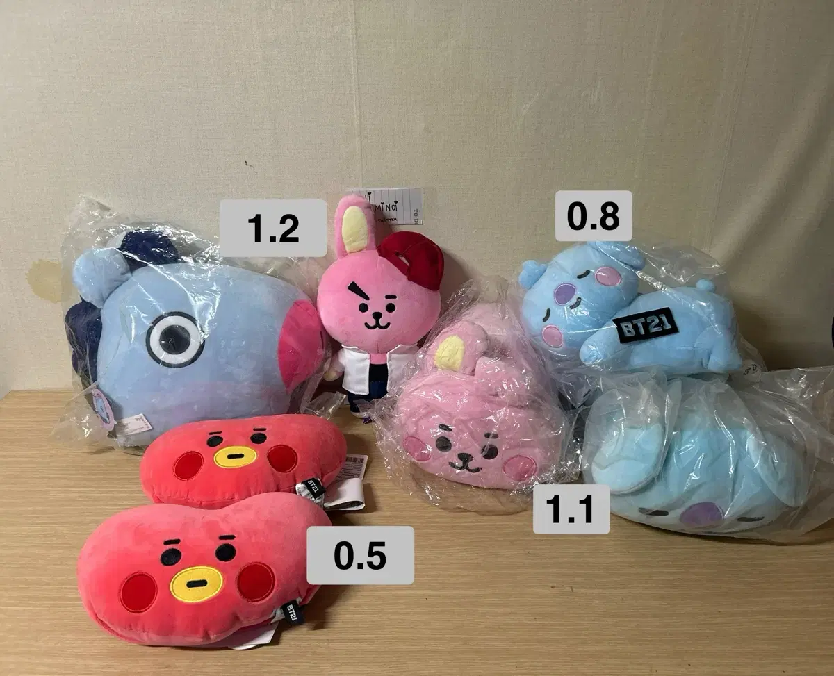 BT21 인형 쿠션 DOLL 방탄 bts 페밀리 스탠딩 쿠키 치미 타타