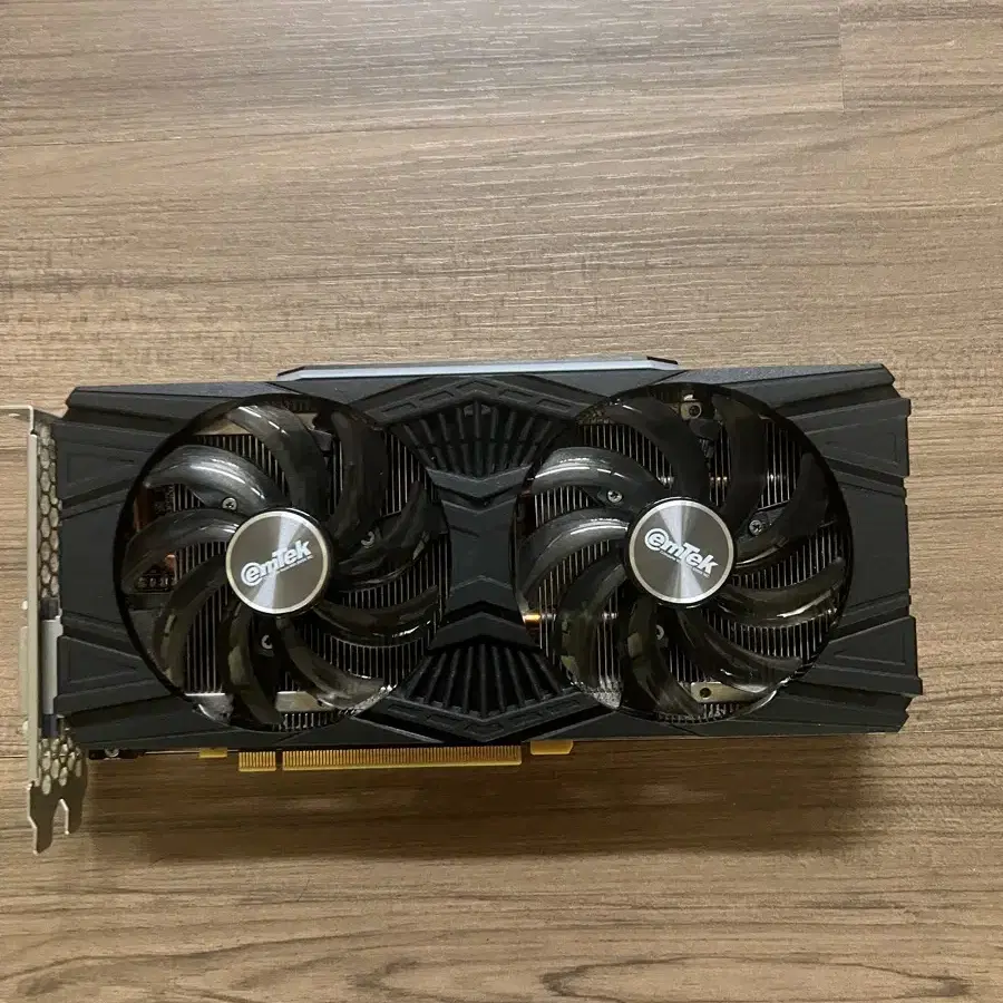 이엠텍 RTX 2060 6GB 판매합니다.