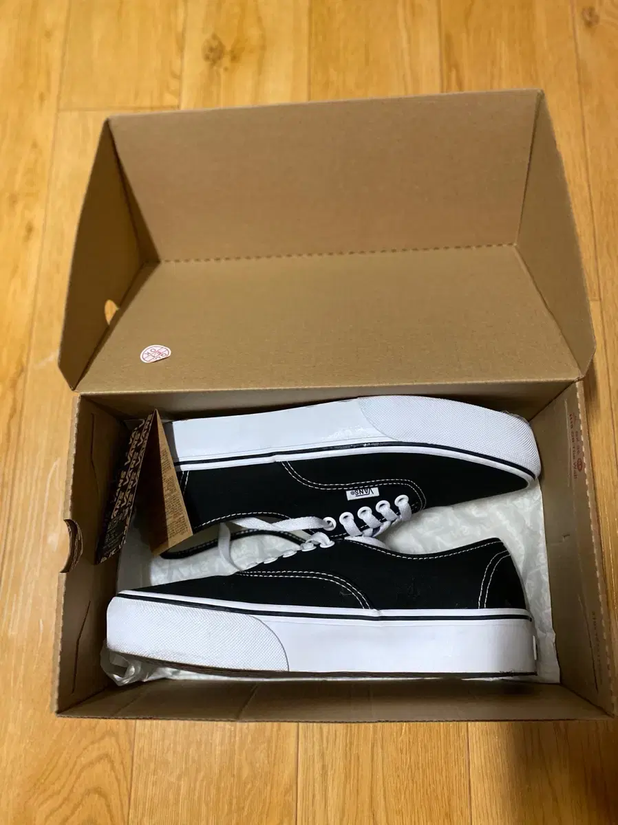 VANS 반스 어센틱 플랫폼 블랙 260