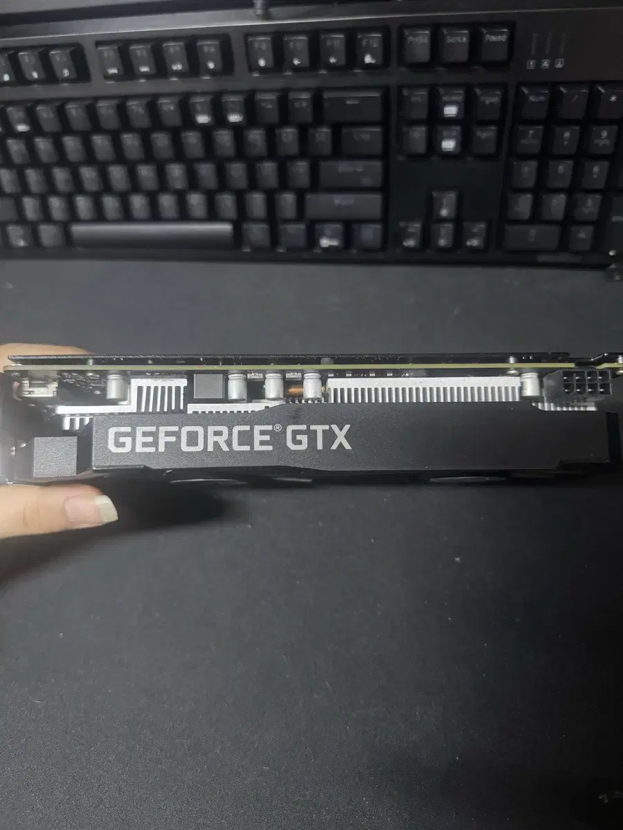 GTX1660 Super 그래픽카드