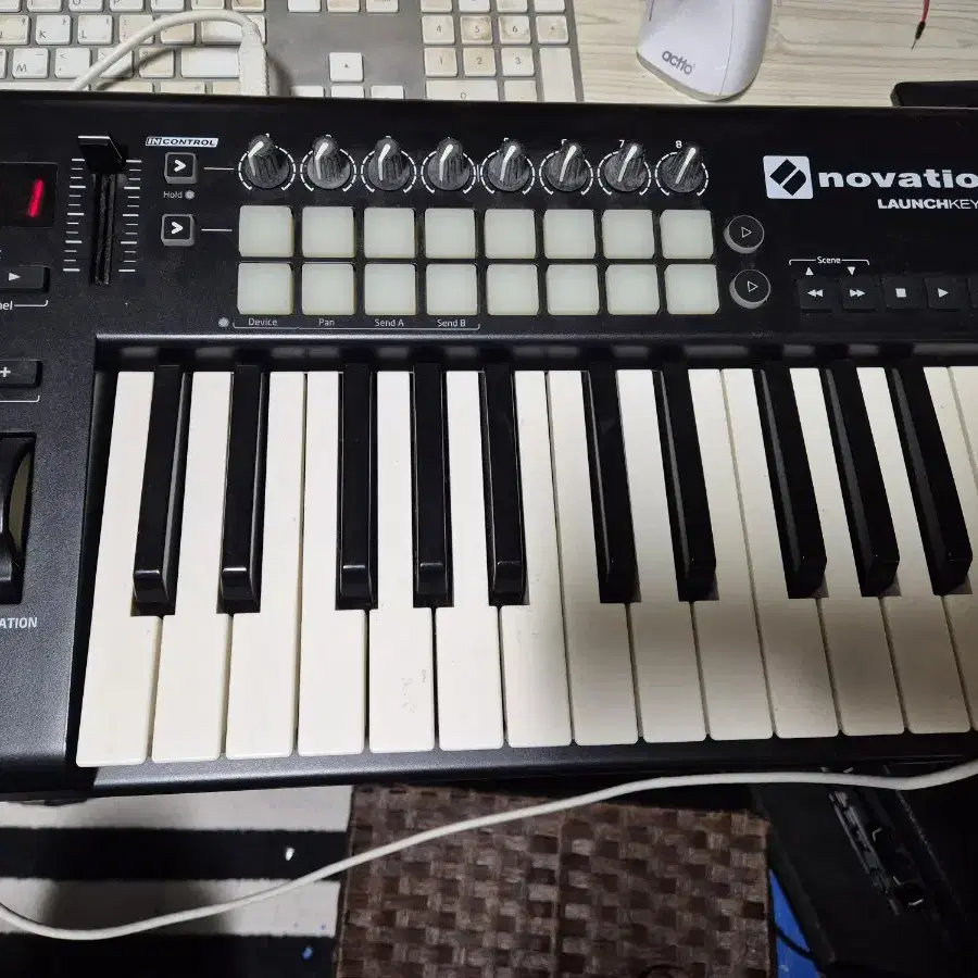 novation launchkey25 mk2