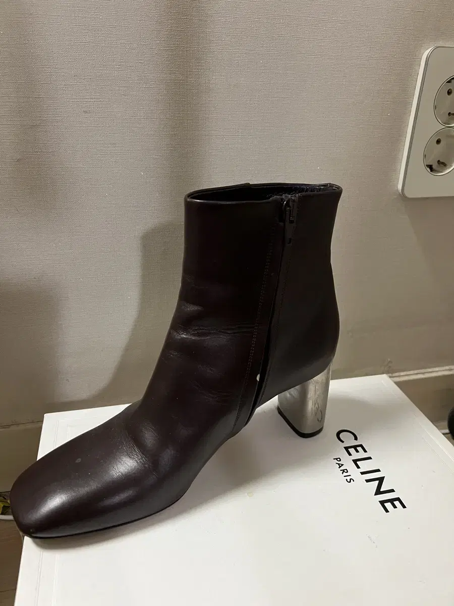 Celine 셀린 앵클부츠