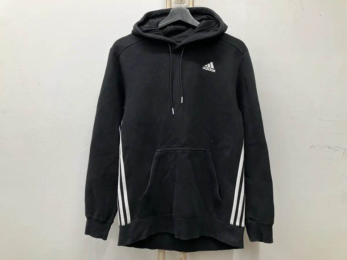 2 아디다스(adidas) 후드티 105(XL)