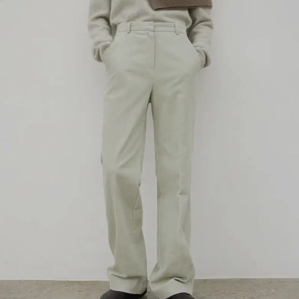 르바 Pigment Corduroy Straight Pants Mint