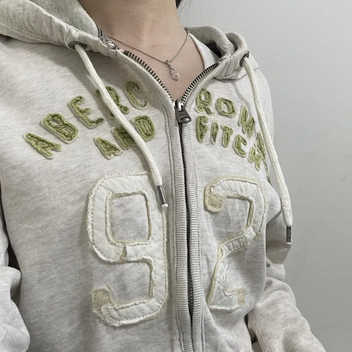 abercrombie zip up hoodie