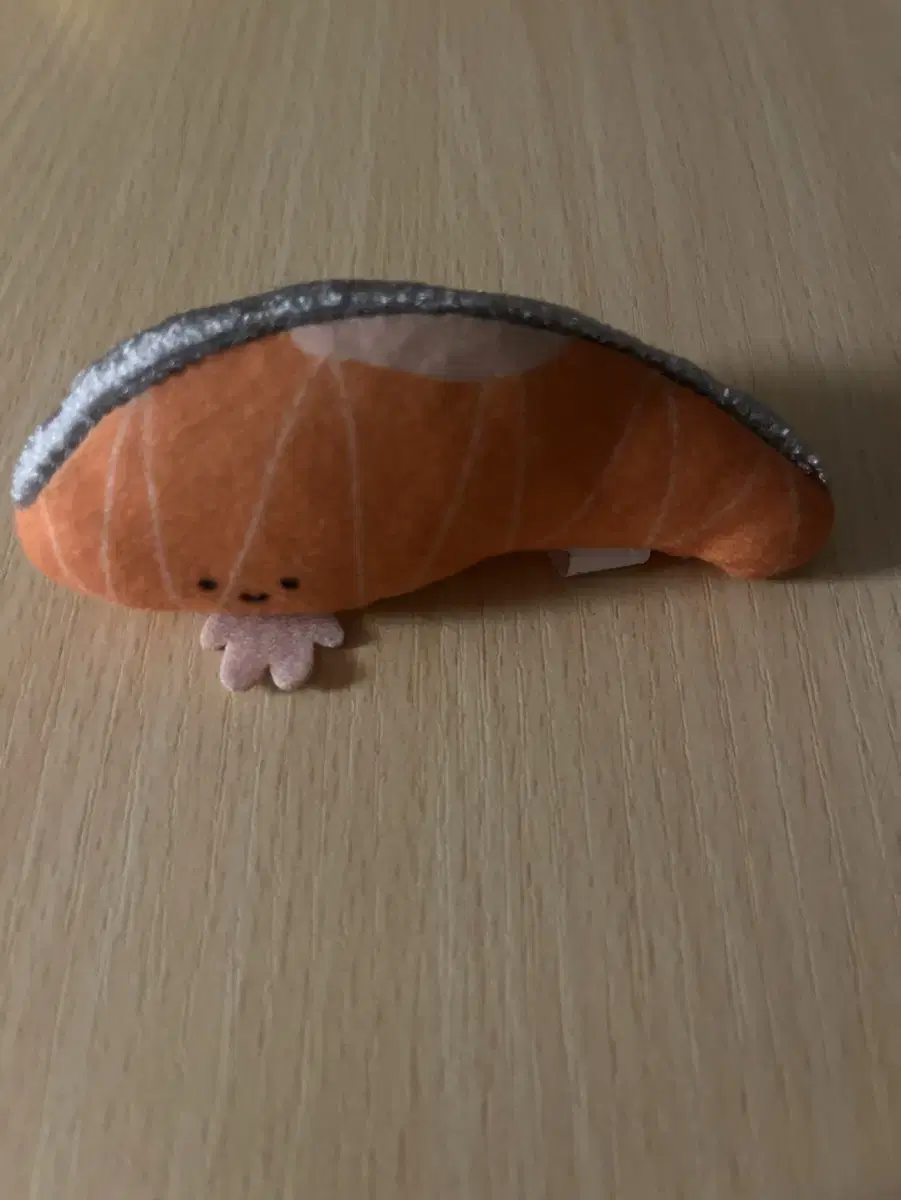 Shinrio Salmon Kirimi-chan Badge Doll