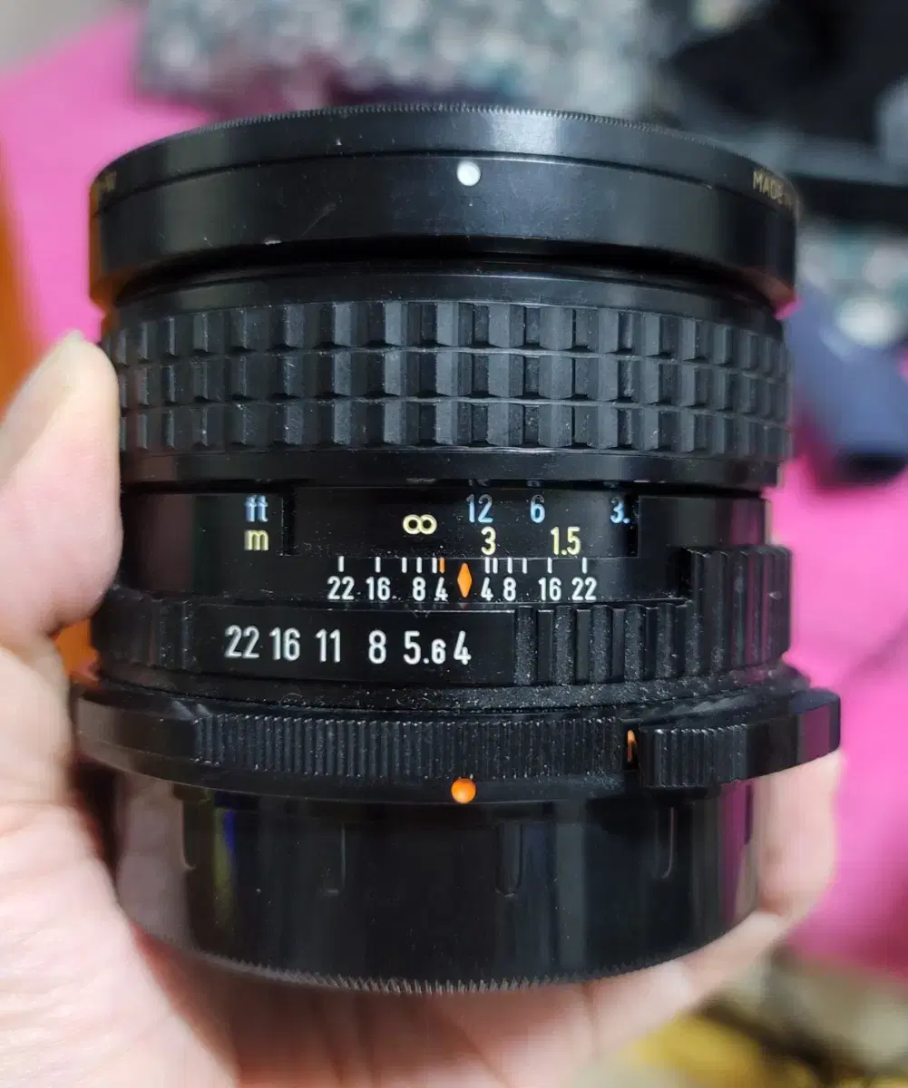 펜탁스6x7  45mm f4 렌즈 팝니다