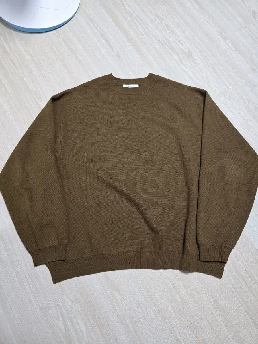 Studio Nicole's Hemil Knit L