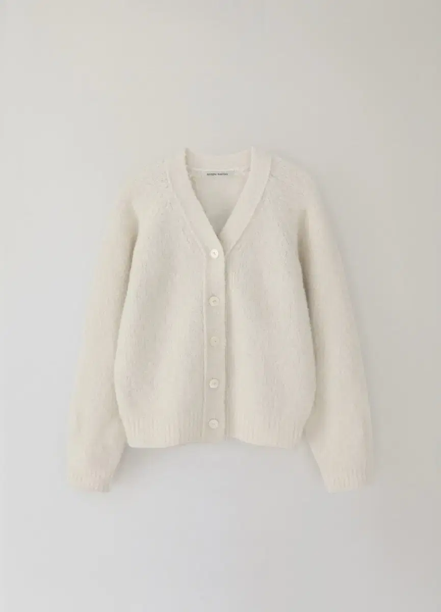 낫띵리튼 volume alpaca cardigan