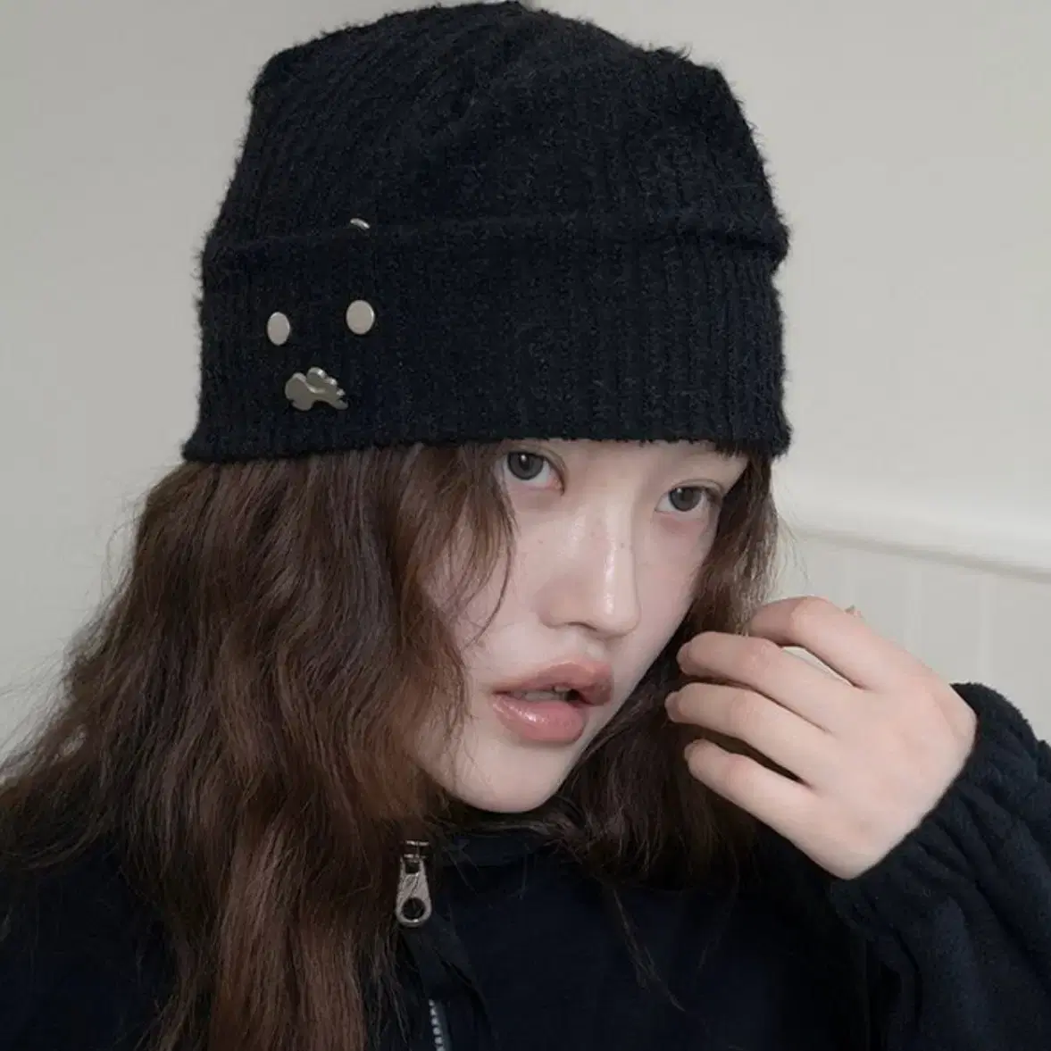 허그유어스킨 비니 Furry tucked beanie(black)