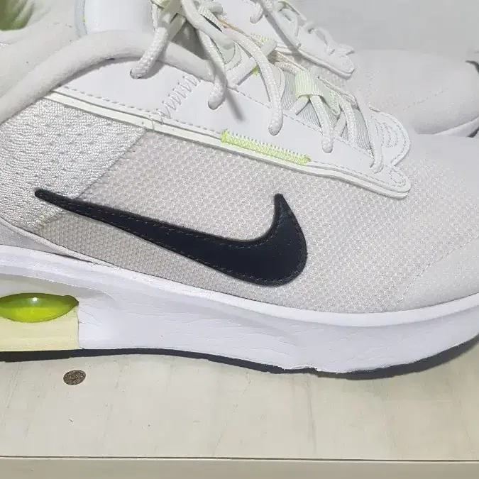 택포 265~270 정품 NIKE AIR-MAX 인터락 정품 쿠션 운동화