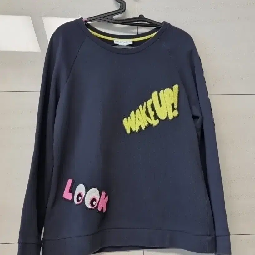 Mira Mikati 맨투맨